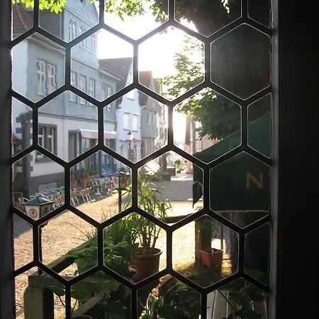 Burgmannenhaus מלון 3*