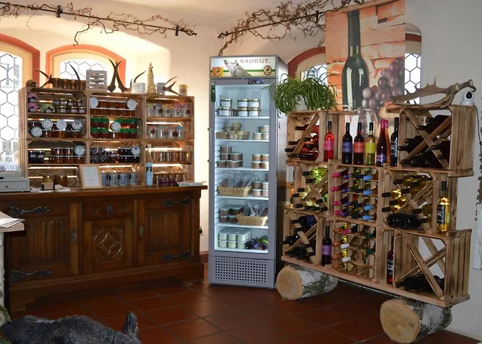 Burgmannenhaus Hotel 3*