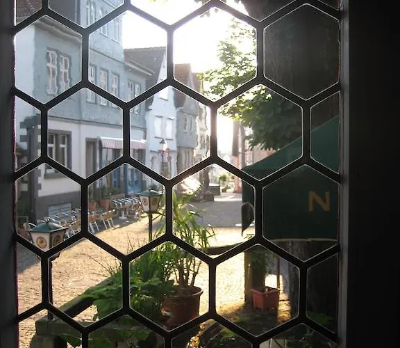 Burgmannenhaus Hotel 3*