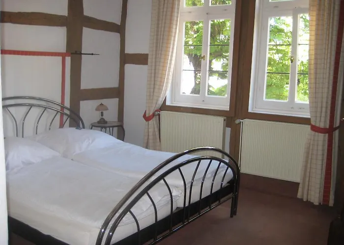 Hotel Burgmannenhaus 3*